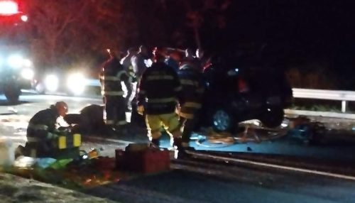 Acidente grave envolvendo três veículos e um cavalo na SP 294 em Lucélia