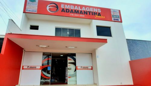 Beleza e praticidade em produtos para seu evento é na Embalagens Adamantina Festas.