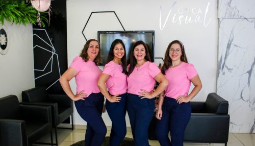 Óculos é o acessório ideal para presentear pessoas estilosas, conheça as opções da Ótica Visual.