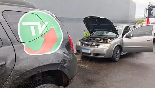 Fuga da Polícia termina com carros apreendidos e um preso com drogas, em Flórida Paulista