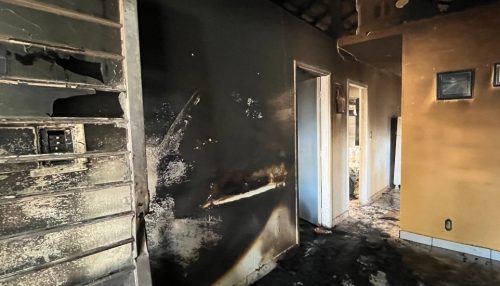 Casa  no Jardim Primavera em Adamantina, é atingida por incêndio