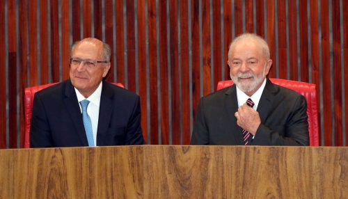 Lula e Alckmin são diplomados no TSE