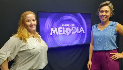 Unidas no propósito e conhecimento, fisioterapeutas atendem na clínica Carrara em Lucélia