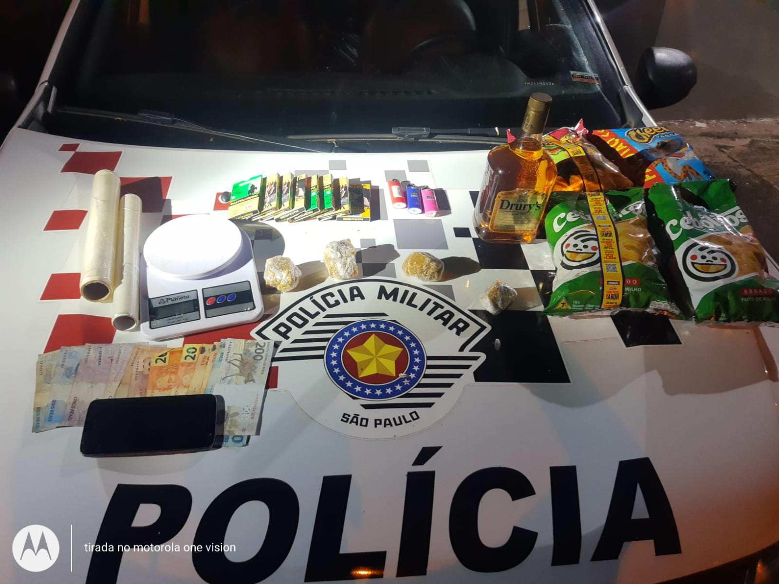Policia Militar em Adamantina, prendem indivíduos por furto/ recepção e tráfico de drogas
