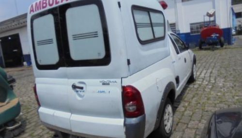 Homem pega ambulância da Prefeitura de Inúbia Paulista para vir até Parapuã e depois devolve