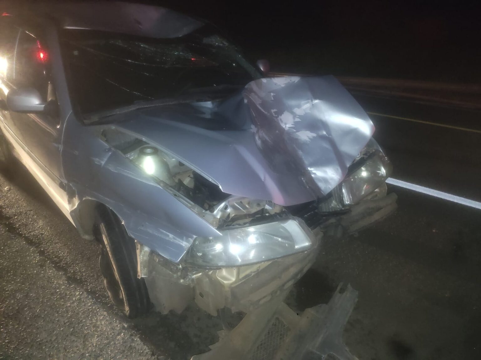 Moradores de Sagres ficam gravemente feridos em acidente na SP 294 em Osvaldo Cruz