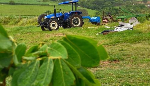 Homem morre após acidente com trator na zona rural de Regente Feijó