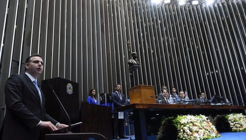 Rodrigo Pacheco é reeleito presidente do Senado