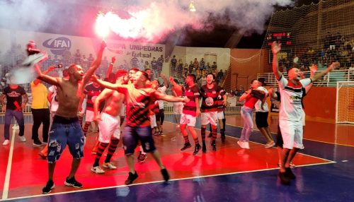 O grande Campeão da 15° Copa UNIPEDRAS 2023 foi a equipe de HOOK VALEM, que ganhou de 5 a 3 do CW Motos.