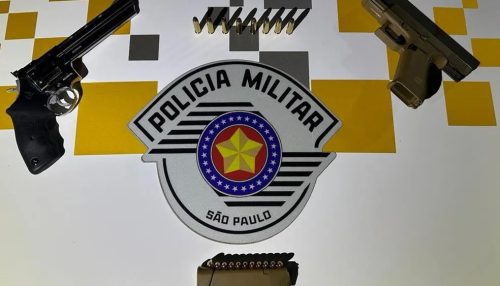 Casal é preso com duas armas de fogo dentro de veículo na Rodovia Arlindo Bettio, em Teodoro Sampaio