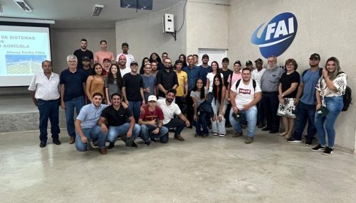 Cerca de 150 pessoas participam de aula magna do curso de Agronomia da UniFAI