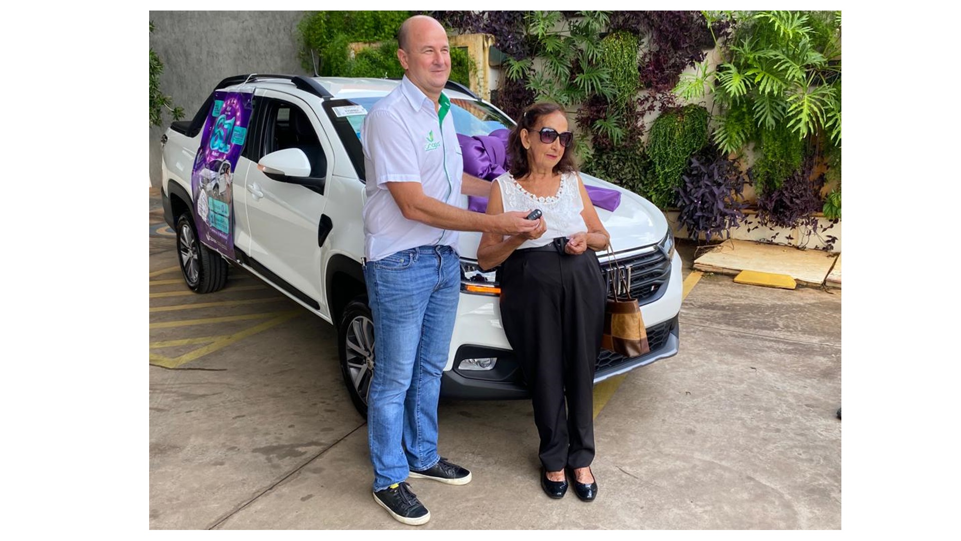 Conheça a história de fé e fidelidade da ganhadora na Promoção Hiper cliente feliz, aniversário 61 anos Cocipa