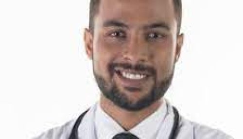 Entre os novos desafios da carreira de medicina, apresentar a nova temporada do 'Saúde é o que interessa' é a cereja do bolo.