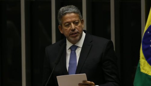 Arthur Lira é reeleito para presidência da Câmara dos Deputados