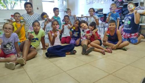 Doe gratuitamente seu Imposto de Renda para as  entidades de Adamantina em vez de destiná-lo ao Governo