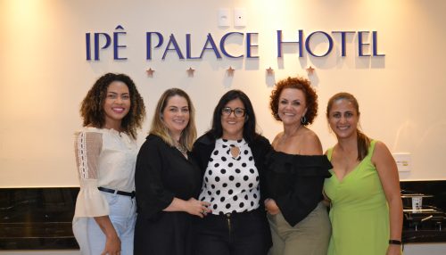 Life FM e Centro Universitário de Adamantina apresentam a edição 2023 do projeto Glamour Mulher