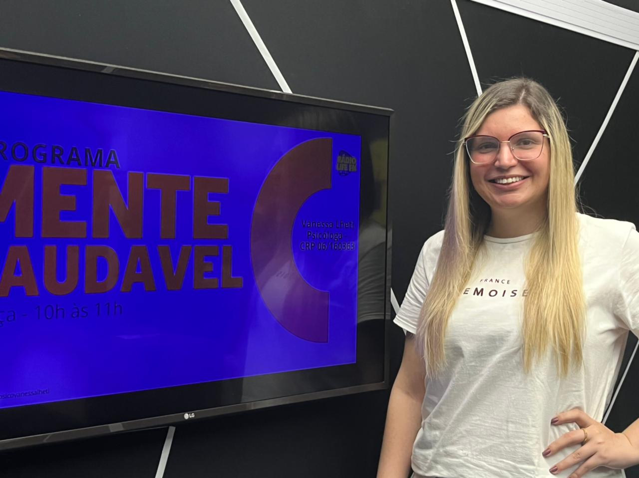 Com aumento de golpes do amor, Psicóloga fala sobre relacionamento afetivos