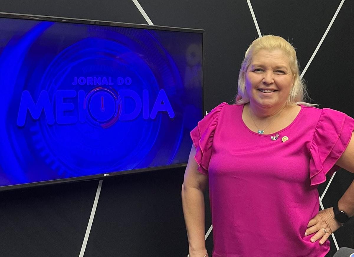 Ligia Assunção em visita a Adamantina comenta suas conquistas nos EUA.