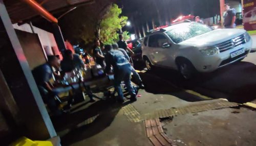 Após desentendimento homem tenta fugir e acaba baleado em frente a barzinho, em Presidente Prudente