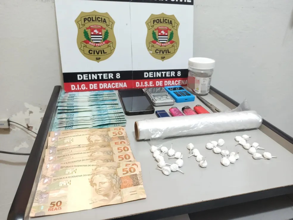 Casal acaba preso por tráfico de droga com 30 porções de cocaína e R$ 2,3 mil, em Dracena