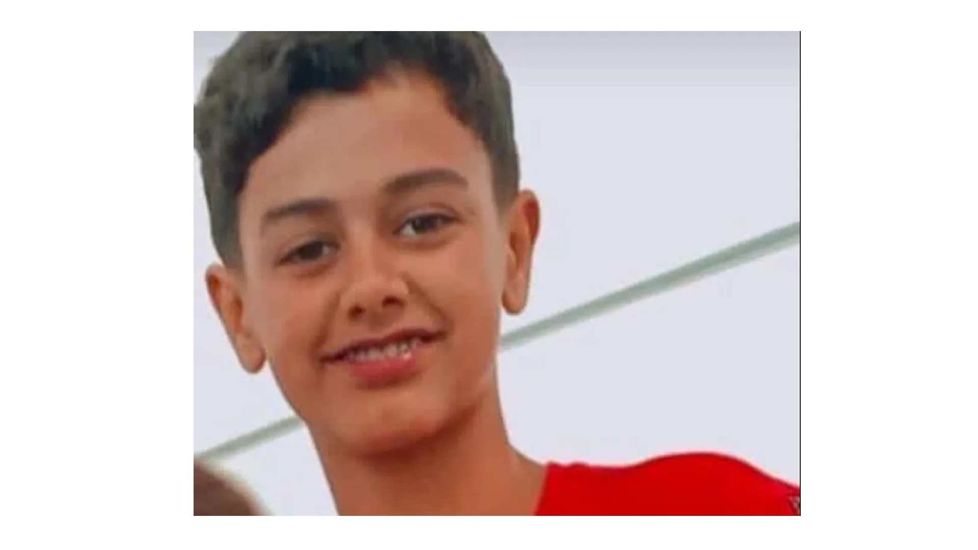 Adolescente é morto por colega de sala na saída de aula