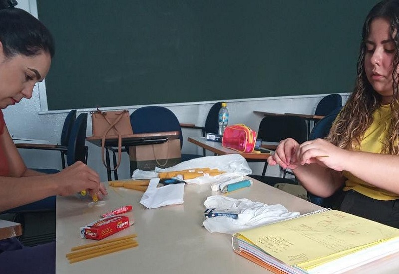 Campeonato de pontes de espaguete mobiliza alunos de Engenharia Civil