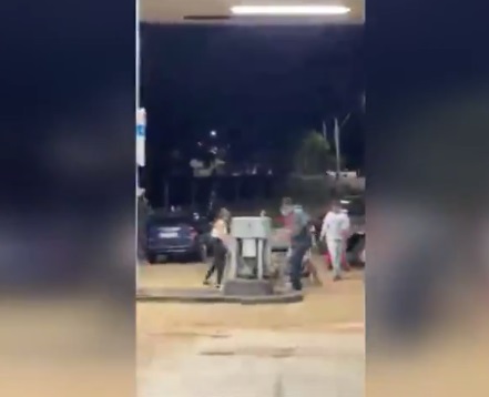 Policiais são agredidos ao atenderem chamado de bagunça em posto desativado em Botucatu