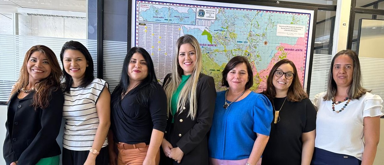 Equipe do CREAS de Adamantina visita Centro de Referência Apoio à Mulher