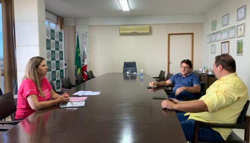 Equipe técnica da Prefeitura de Adamantina inicia discussão para concessão dos quiosques em construção no Parque dos Pioneiros