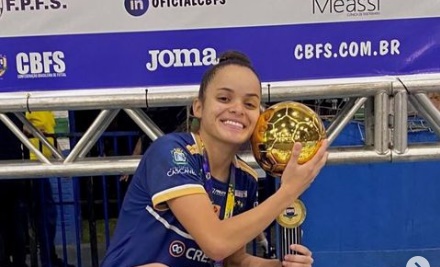 Jaque Nunes é convocada pela CBF para torneio internacional de futsal feminino