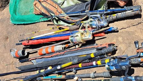Polícia Ambiental flagra dois homens pescando em local proibido e apreende equipamentos