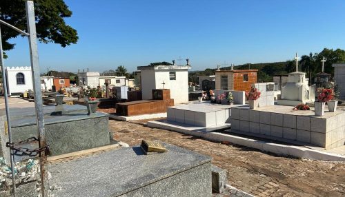 Cemitério Municipal de Parapuã é alvo de furto de ferramentas e peças de bronze de túmulos