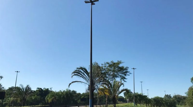 Trevo de Lucélia tem cabos de fiação furtados e fica sem iluminação