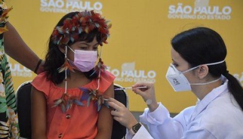 Estudo confirma que vacina da Pfizer é segura para crianças e adolescentes