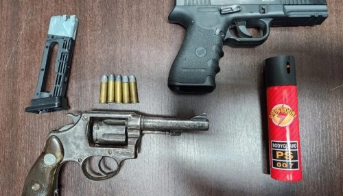 Ex-PM que planejava ‘cumprimentar’ policiais durante patrulhamento é preso por porte ilegal de arma de fogo