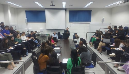 Curso de Direito realiza audiências simuladas