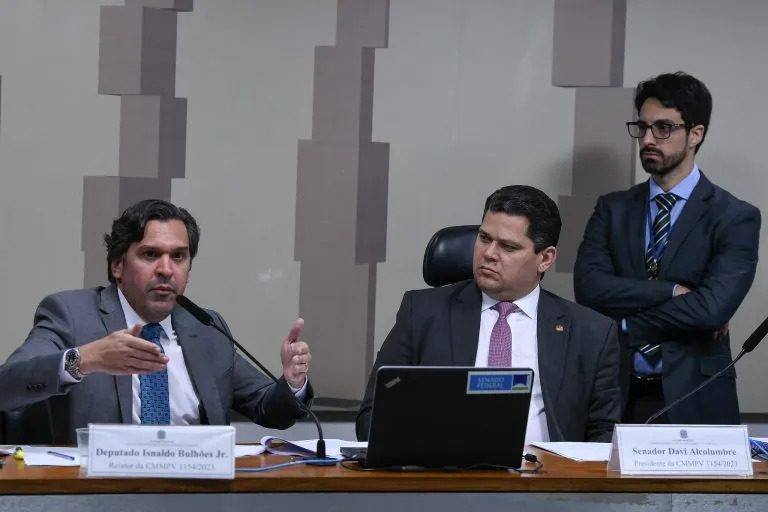 Ida do CAR para outro Ministério prejudica combate ao desmatamento, diz MMA