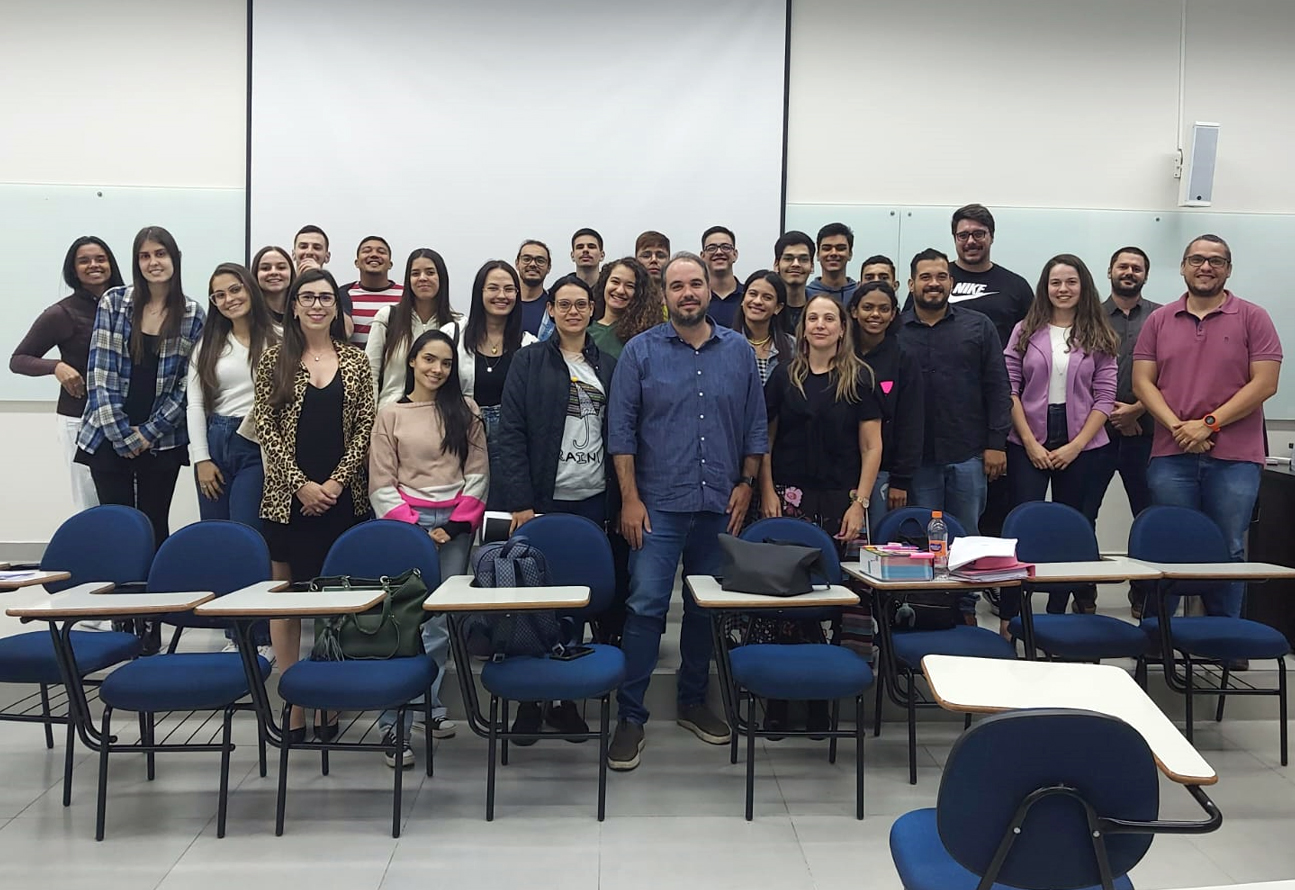 Estudantes de Direito participam de  encontro sobre Justiça Restaurativa