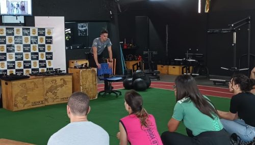 Delegado de Polícia ministra palestra em academia de Adamantina