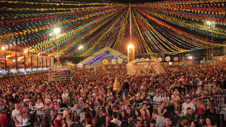 Festas juninas esquentam a economia e devem movimentar cerca de R$ 6 bilhões neste ano