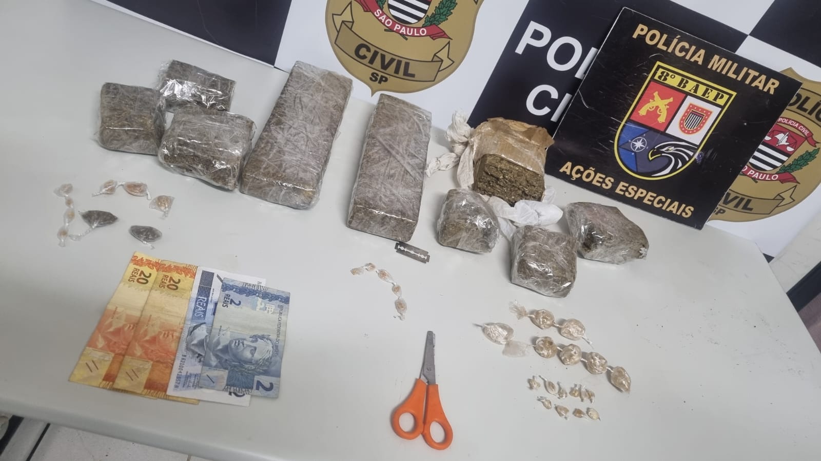 Polícia civil de Presidente Prudente realiza ação Policial 