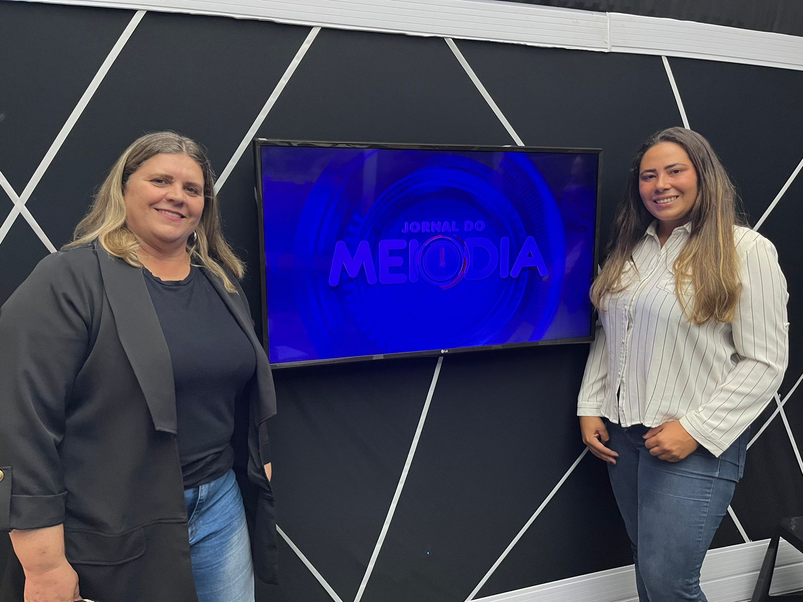 Equoterapia na APAE com Erica Grespi Maião e Ana Carolina dos Santos, no Jornal do Meio-Dia