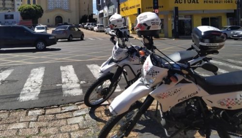 Com documento da moto vencido, rapaz foge da PM em direção perigosa e acaba autuado por 21 infrações