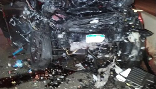 Irmãos morrem após motorista embriagado invadir a contramão