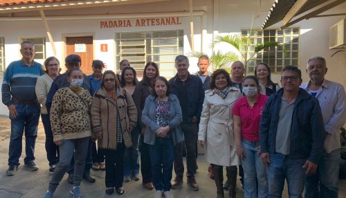 Prefeitura de Adamantina realiza entrega de agasalhos para representantes de bairros