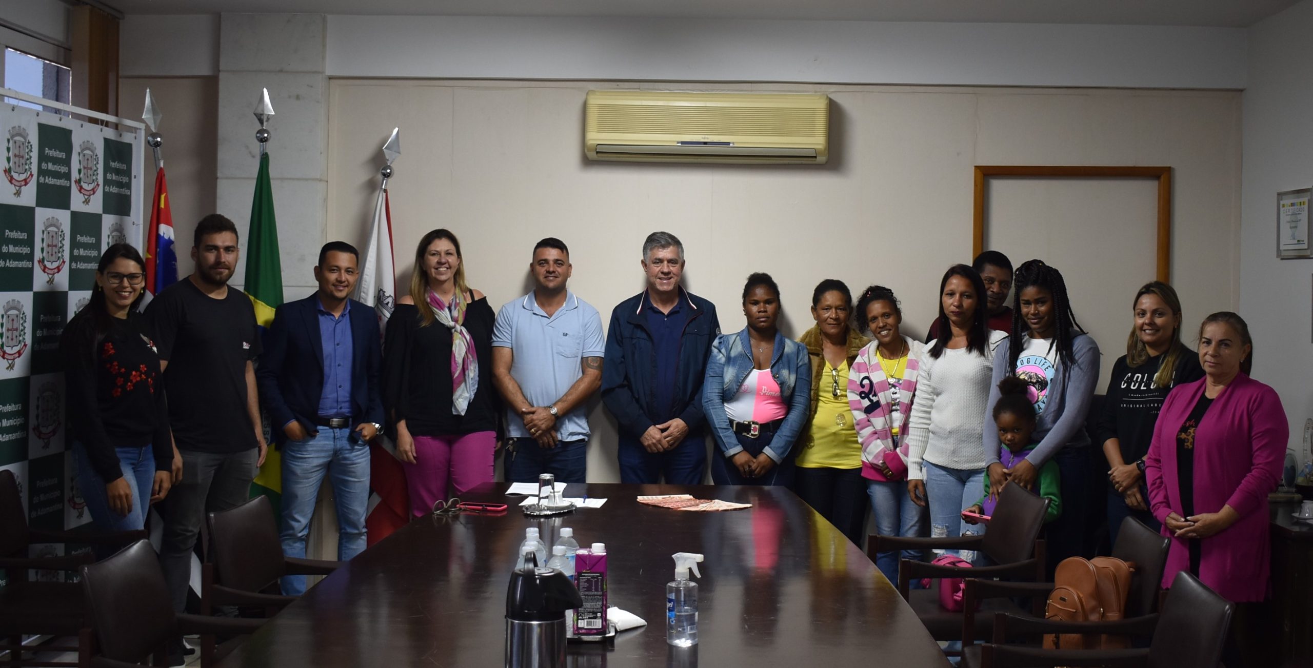 Prefeitura de Adamantina realiza assinatura do contrato com a COOPERADAM