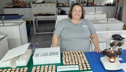 Professora do Centro Universitário de Adamantina conquista 1º lugar em Feira de Ciências da Unesp