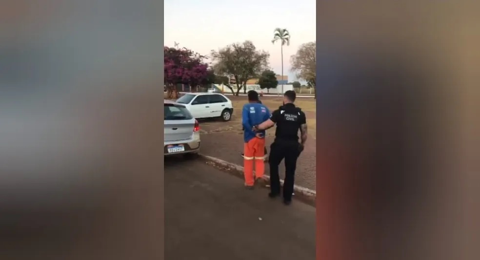 Homem é preso suspeito de matar sogra e esfaquear enteada após esposa se separar dele