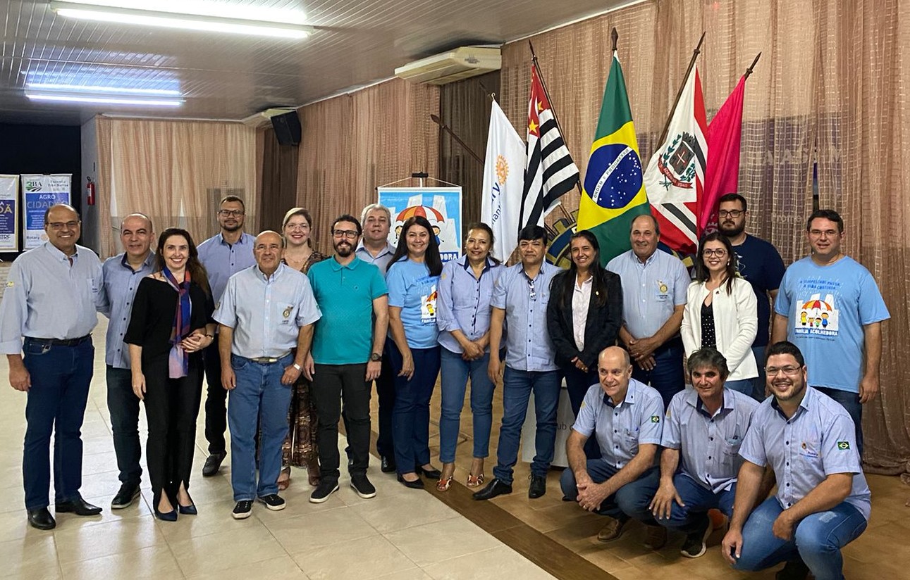 Secretaria de Assistência Social apresenta modalidade de acolhimento em Família Acolhedora ao Rotary Club de Adamantina