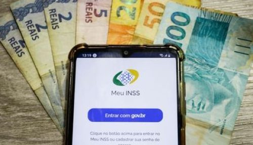 INSS começa a pagar segunda parcela do 13º para quem recebe acima do piso